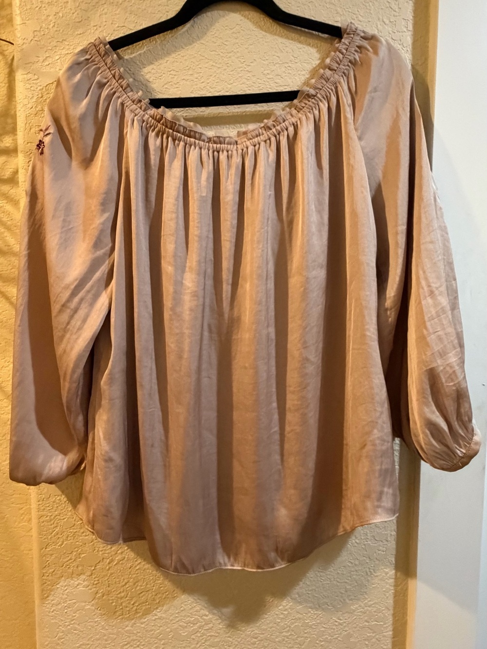 White House Black Market Beige Peasant Blouse with Purple Floral Embroidery - Picture 2 of 7